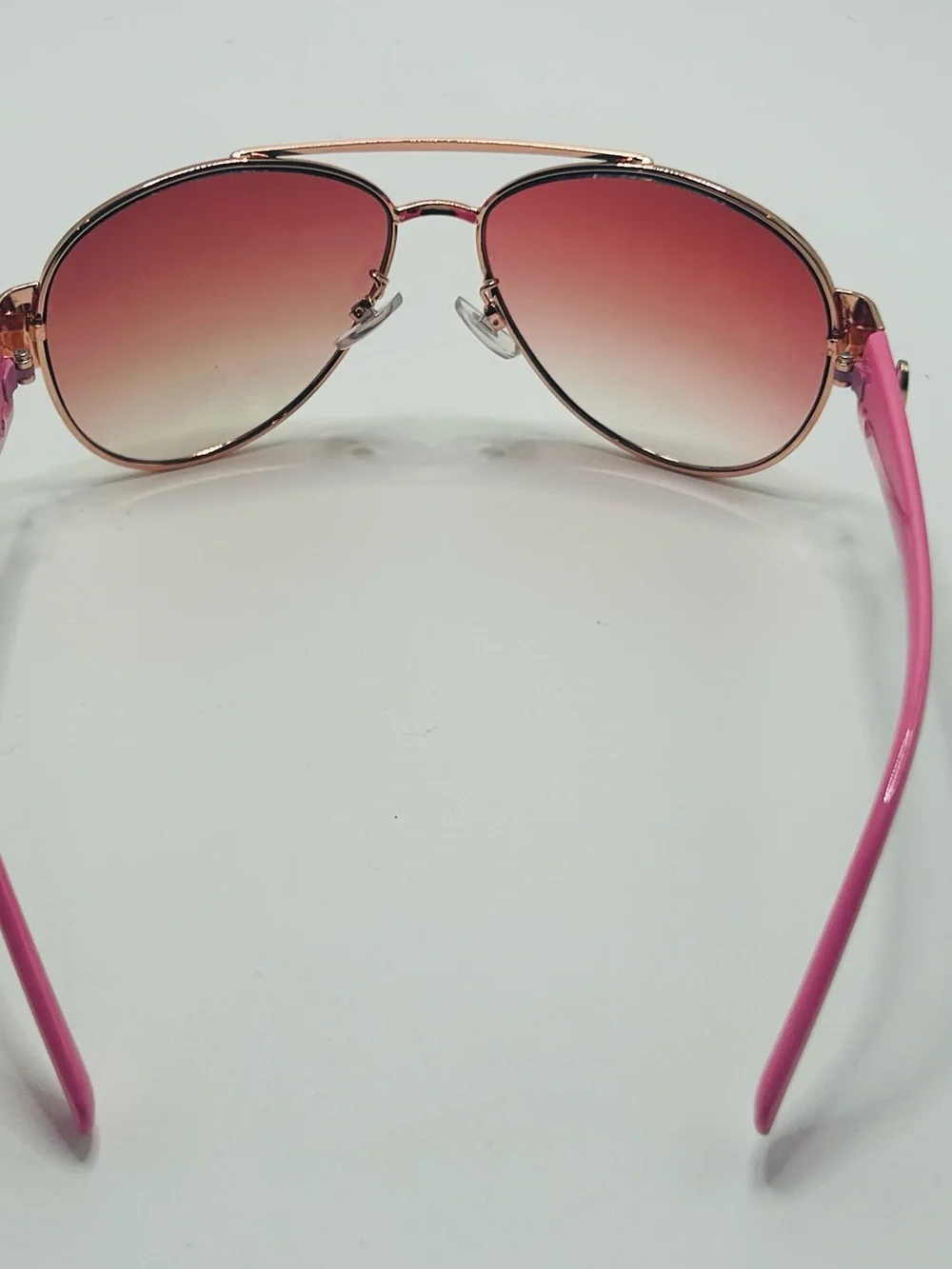 Breast cancer awareness sunglasses with cases